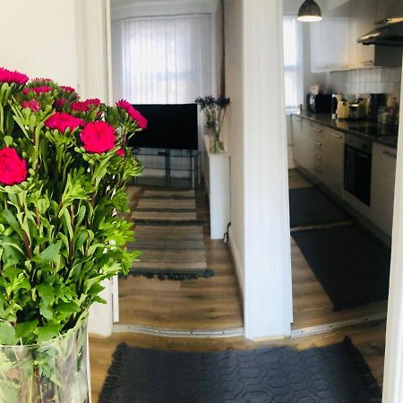 Super Location 2, 1Min Metro 10 Min From Camden Apartment London Ngoại thất bức ảnh
