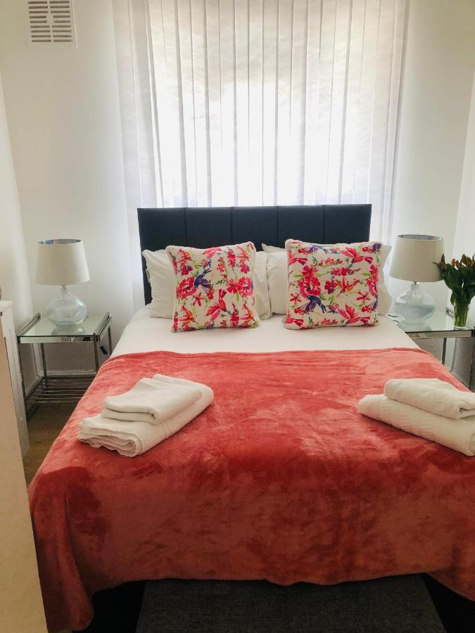 Super Location 2, 1Min Metro 10 Min From Camden Apartment London Ngoại thất bức ảnh